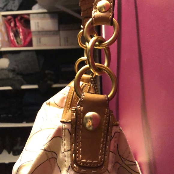 COACH Pastel Crescent Shape Purse w Leather Handle - Picture 3 of 8